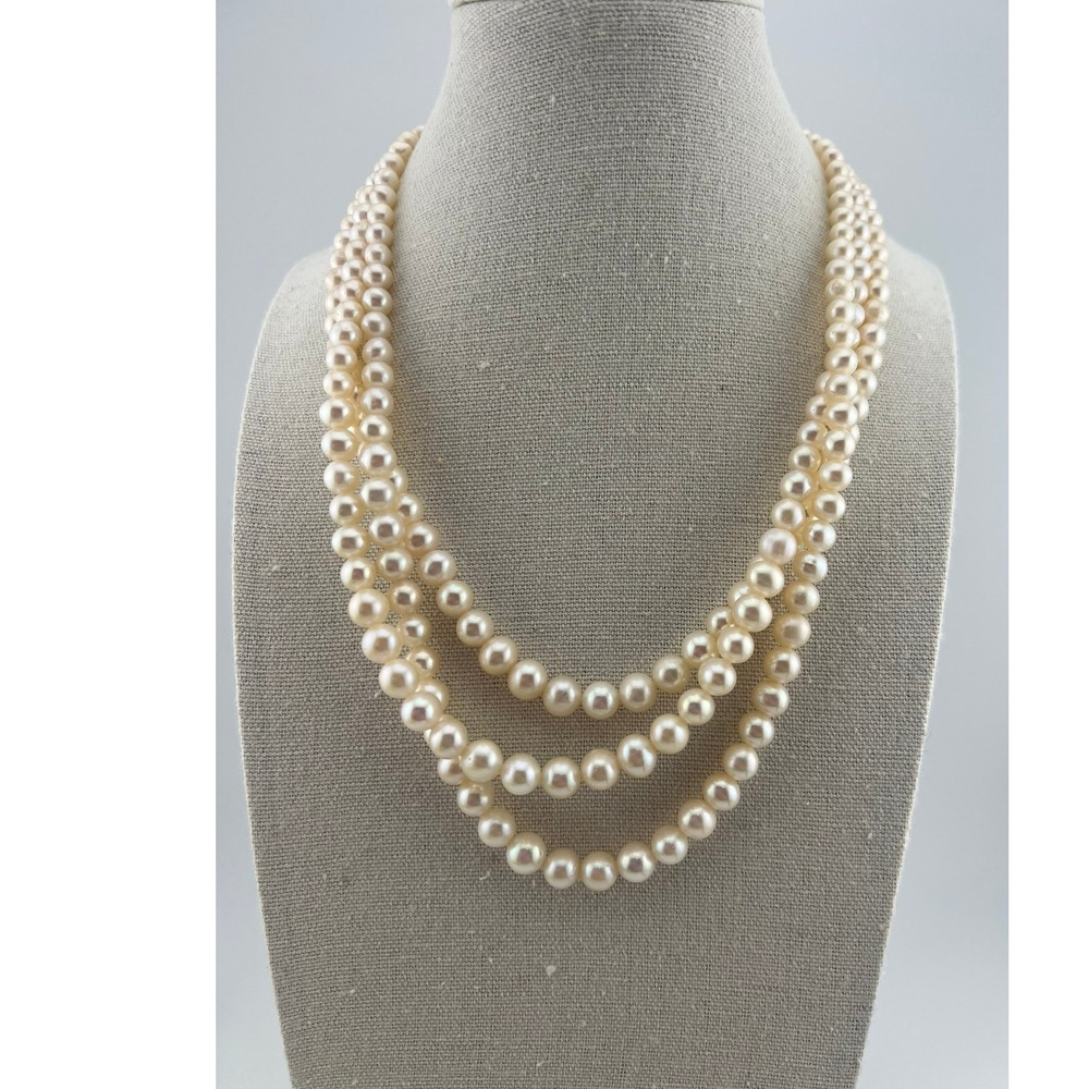 Vintage 3 Strand Pearl Bead‎ Necklace 14K Clasp 17" Cream White